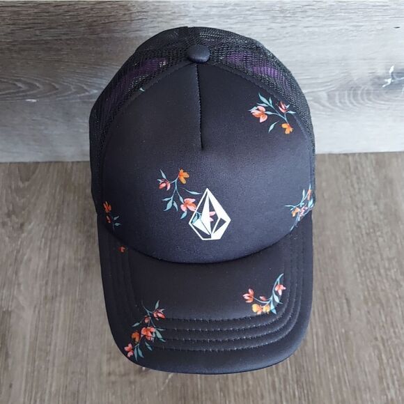 VOLCOM INTO PARADISE HAT - BLACK - Picture 2 of 6